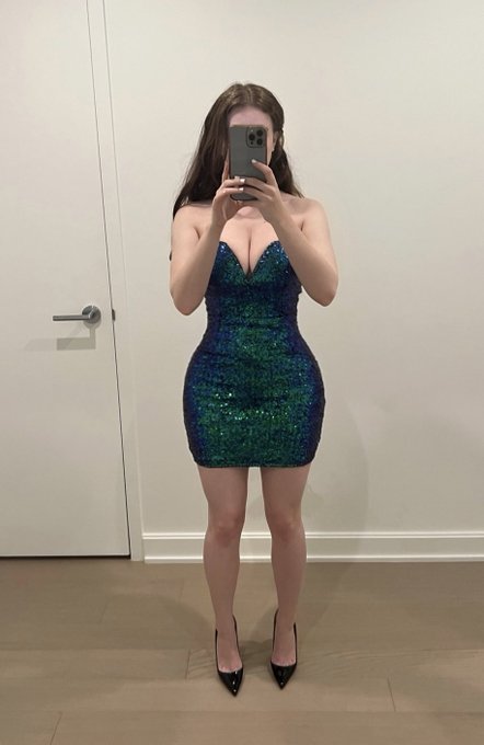 1 pic. All dressed up with nowhere to go https://t.co/qpJp0TKKA9