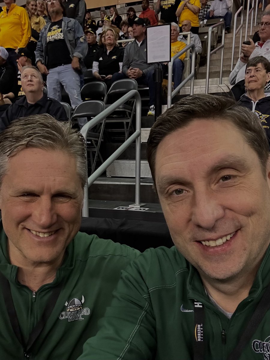 Tune in to ⁦<a href="/AlPawlowski/">Al Pawlowski</a>⁩ and me live at 9:30 on 1350 AM ⁦<a href="/HorizonLeague/">Horizon League</a>⁩ Men’s semifinal for ⁦<a href="/csu_basketball/">Cleveland State Men’s Basketball 🏀</a>⁩ versus Milwaukee