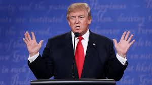 DontBotherKeiti's tweet photo. Are their palms up? One interesting hand gesture that individuals who lie tend to use is the rogatory position, or speaking with their palms faced up.
#HowToSpotALiar https://t.co/AxyeODRKmE