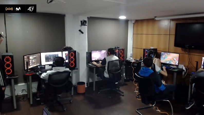 fuegocw's tweet photo. Los niños van a darla toda. 💪🔥🔥🔥

Todo en nuestro Costream. 🧡✨🧡👇

Twitch. tv/fuegocw https://t.co/Xknn4Q3Zxx