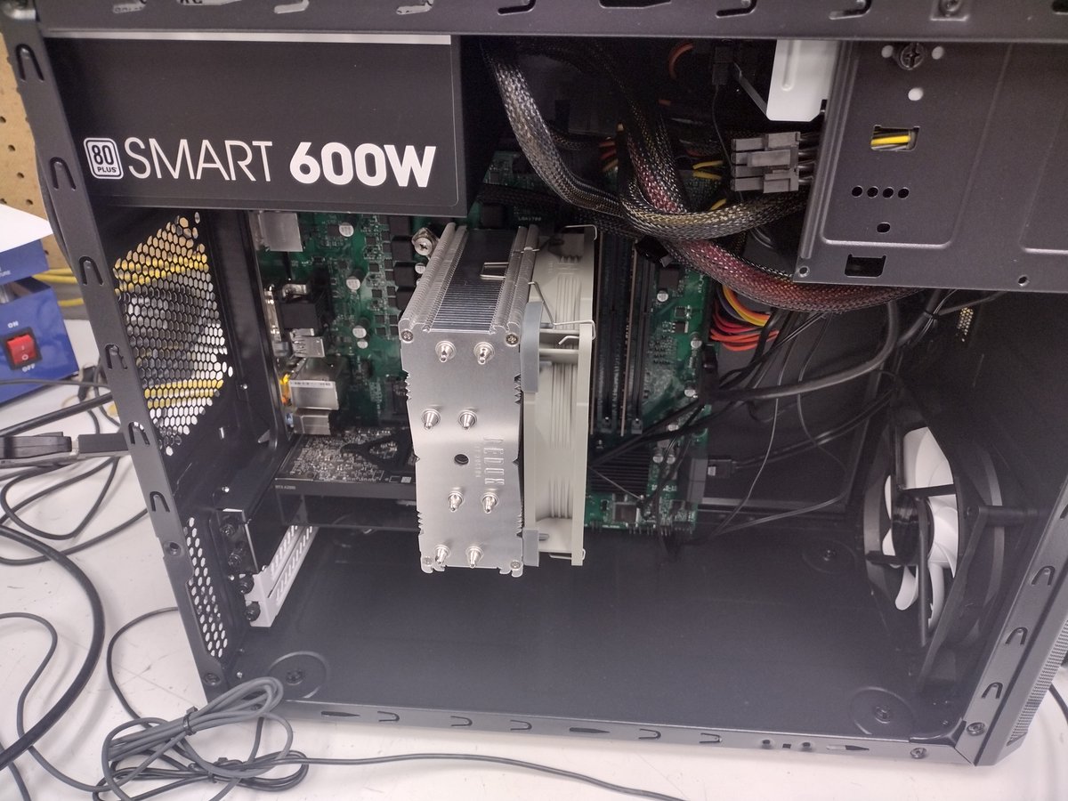 TechbenchTales's tweet image. Missed it by that much
#tech #techbench #techbenchtales #technology