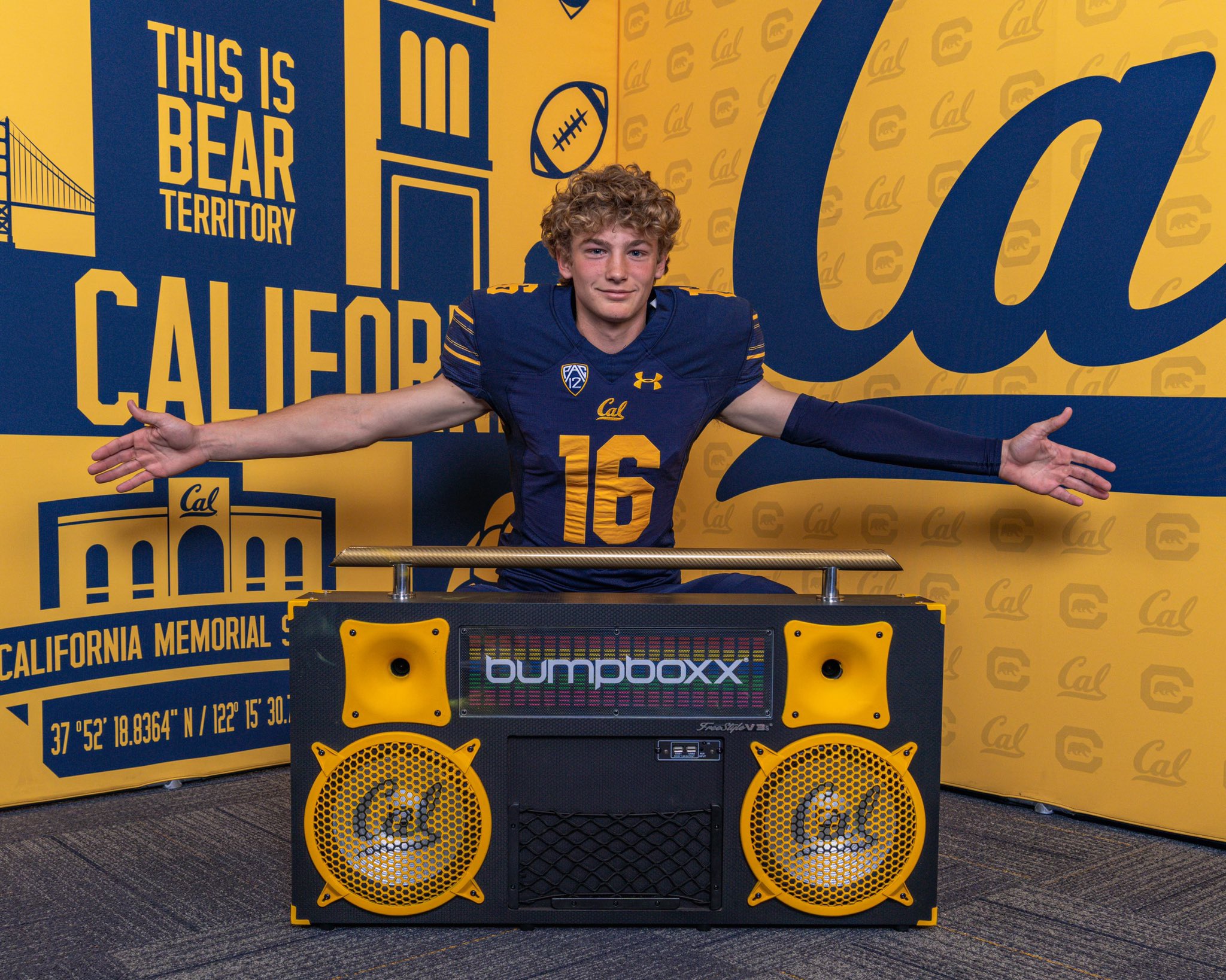 Michael Barton (CoachMikeAB) / Twitter