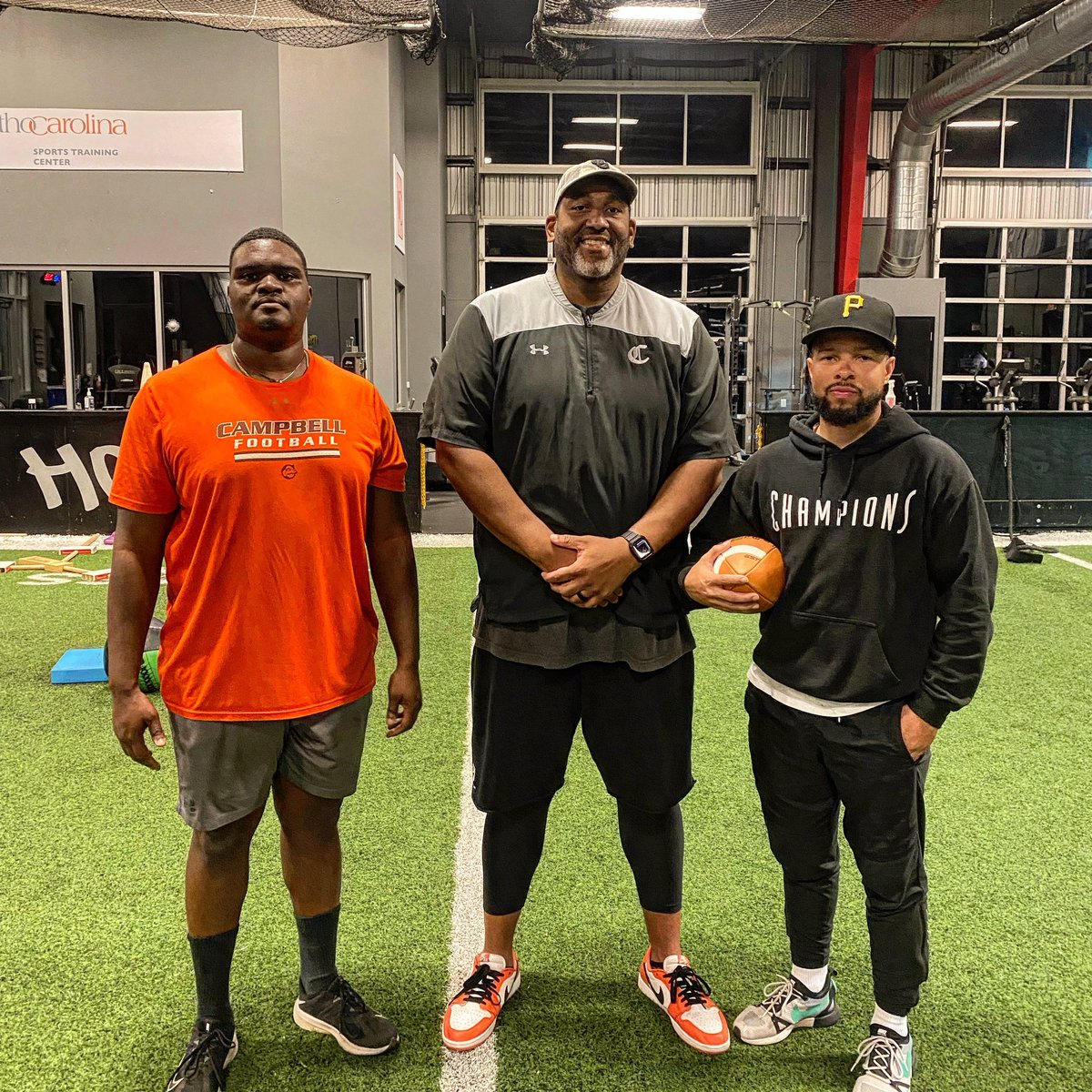 CoachAshWW's tweet photo. A pleasure to help grow the football community in the Charlotte, Matthews area with for NFL dawg Orrin Thompson. We got 50 yards of turf ready to be used. Tap in fellas! https://t.co/XZZcZlV8d7