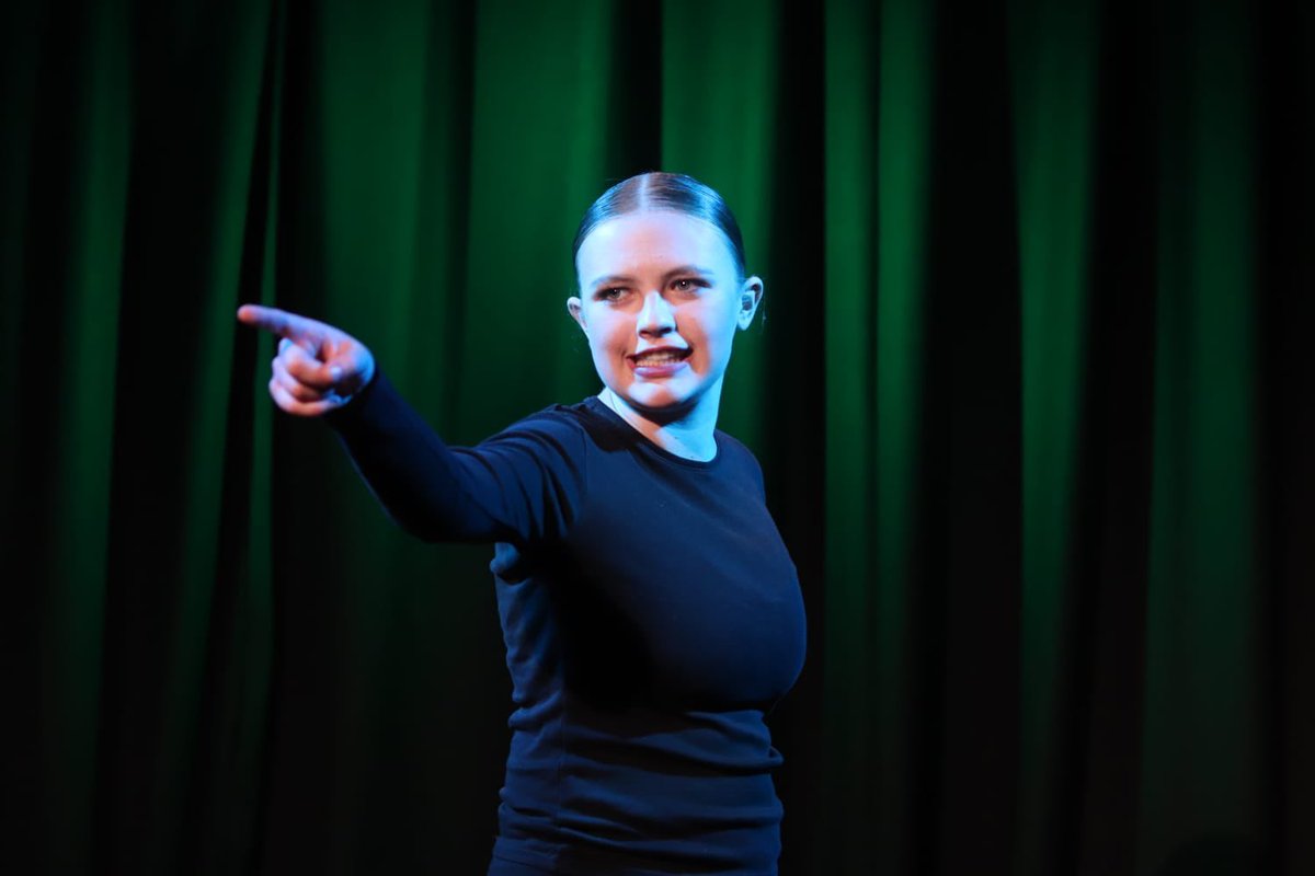 TheEmilyBrady's tweet photo. More fun in The Treason Show this Saturday! #brightonfringe https://t.co/jcyt4ORGDX