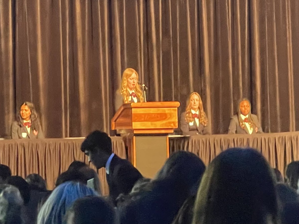 So proud of our STATE OFFICER @lilyyfoster45 She has led us well this last year and represented our state in an amazing way! Today we have more HOSA members than ever before! Major growth! Thank you Lily for serving! #arslc23 <a href="/MHHSGoBombers/">Mary Beth Russell</a> <a href="/Dr_JakeLong/">Jake Long</a> <a href="/DanaJoBrown/">Dr. Dana Brown</a>