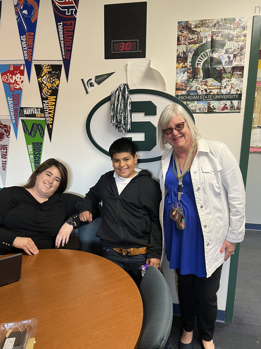 harriscsd83's tweet photo. Catching up on posting our #goodnewscalloftheday #oneteamunafamilia https://t.co/ArsKVoO1jo
