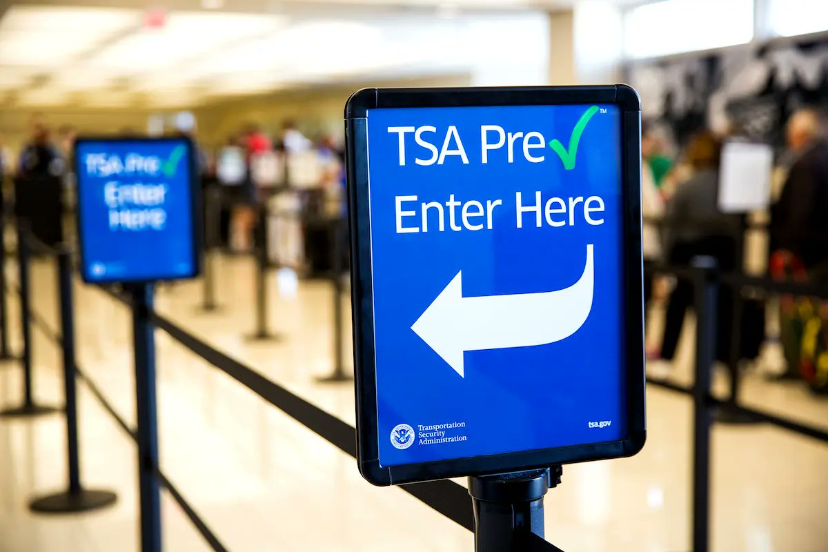 TravelGumbo's tweet image. #TSA #PreCheck #RecordHigh and #RecordNewEnrol #ttot 

TravelGumbo NEWS
By Travelers, for Travelers

travelgumbo.com/blog/precheck-…