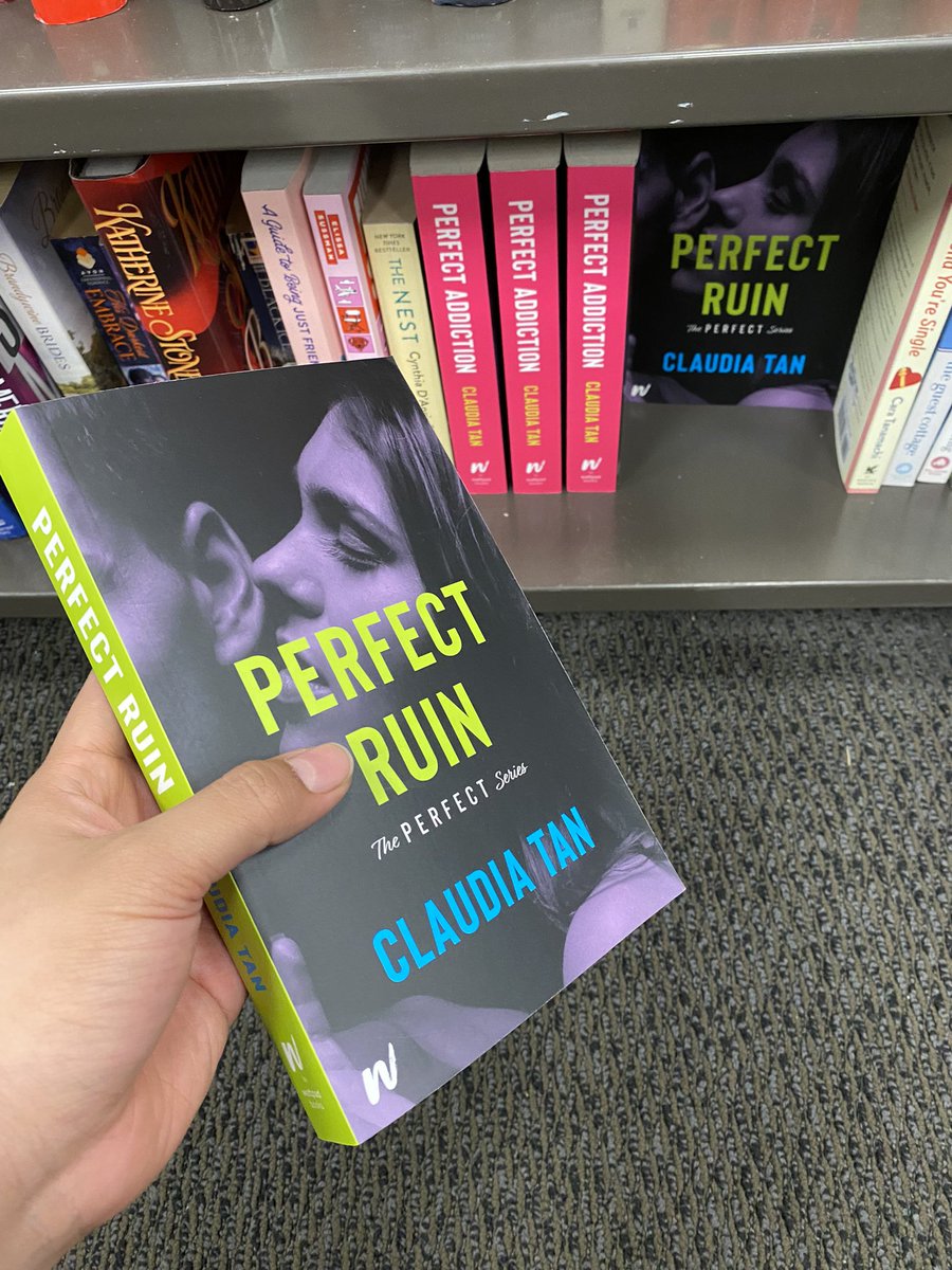 wallflowerannae's tweet photo. spotted at books a million in the romance section today 🥹💚 #perfectruin @claudiaoverhere https://t.co/TwmKyniHjg