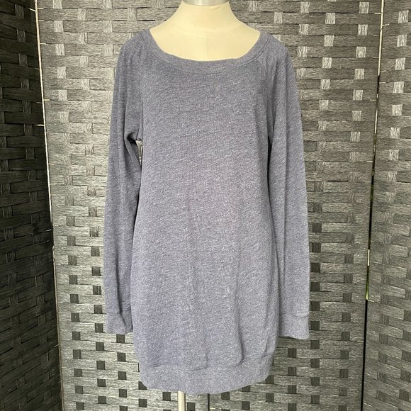 bevfranklin3's tweet photo. So good I had to share! Check out all the items I'm loving on @Poshmarkapp #poshmark #fashion #style #shopmycloset #pacsun #anntaylor #victoriassecret: https://t.co/QaHdUiMh7A https://t.co/HEzJcOQLFk