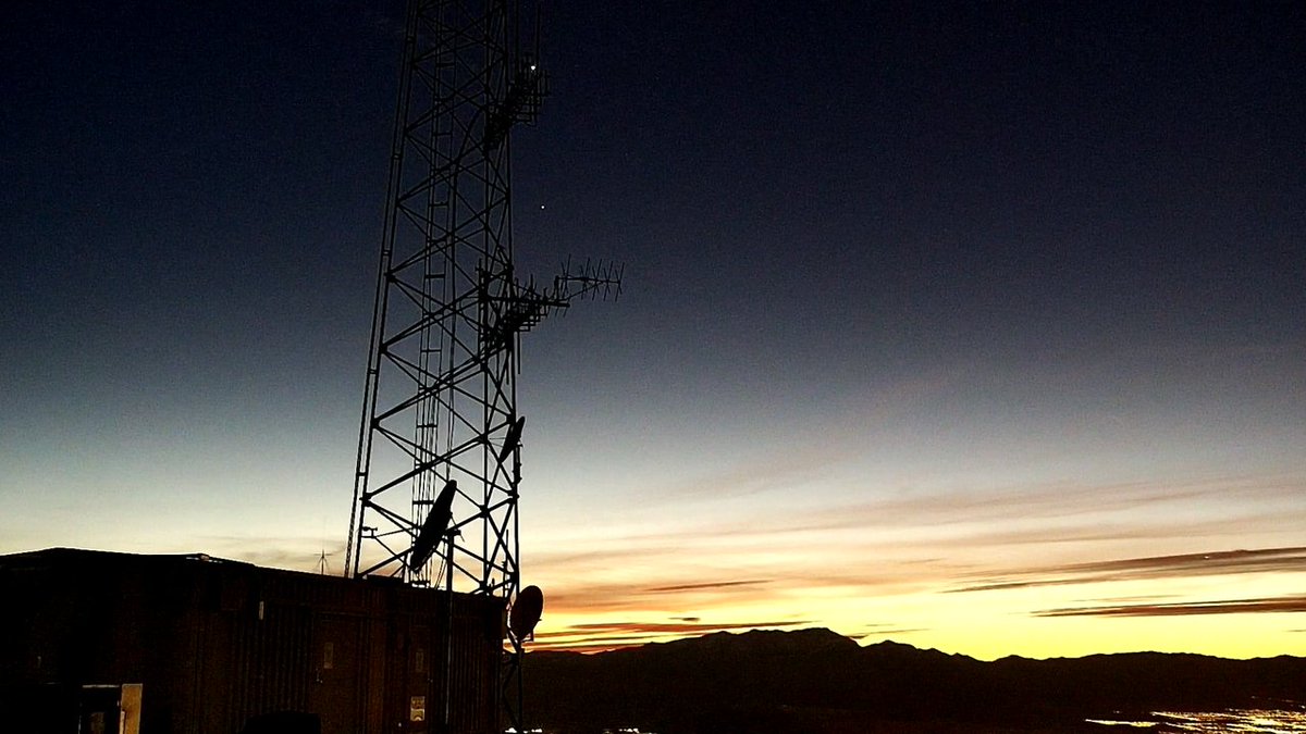 TeddFlorendo's tweet photo. VENUS AND JUPITER DANCING: What a great shot from our tower cam on top of Black Mountain. If you look closely you can also see those dots that represent Venus and Jupiter dancing in the skies to the west. 
#MostACCURATE #TeddSaid #WeatherNow #LiveLocalNow
https://t.co/WwcW4Yzvjp https://t.co/zjZjh1xkKc