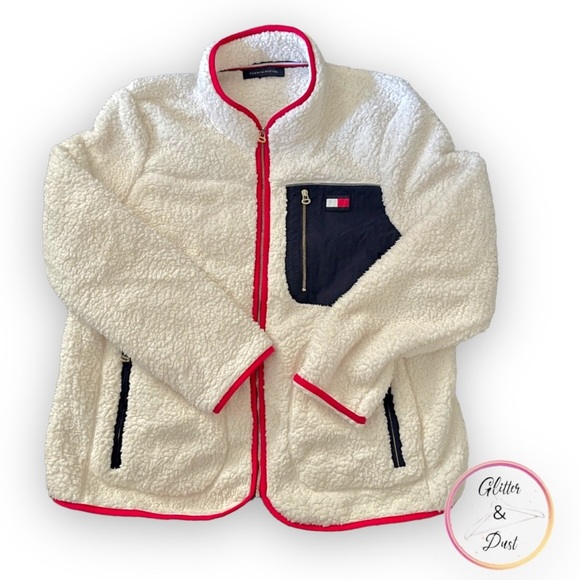 melissalwh's tweet photo. So good I had to share! Check out all the items I'm loving on @Poshmarkapp from @PaintMePretty79 #poshmark #fashion #style #shopmycloset #tommyhilfiger #bke #levis: https://t.co/asTrJS5Dk3 https://t.co/ZLFbjatYdQ