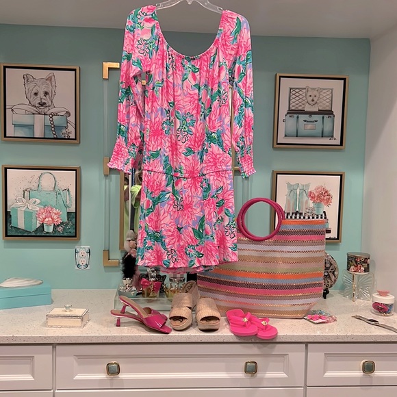 So good I had to share! Check out all the items I'm loving on <a href="/Poshmarkapp/">Poshmark</a> #poshmark #fashion #style #shopmycloset #lululemonathletica #bcbgeneration #lillypulitzer: posh.mk/k3nT6IuKXxb