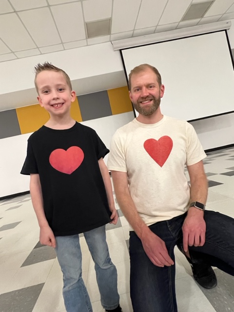 HolmesLibrary97's tweet image. This past month was full of fun at Holmes!  John Bray visited our students and read his new book, and our PTO brought back the school book fair, which was a huge success! #HolmesHawks #WeAreD97 #libraries97