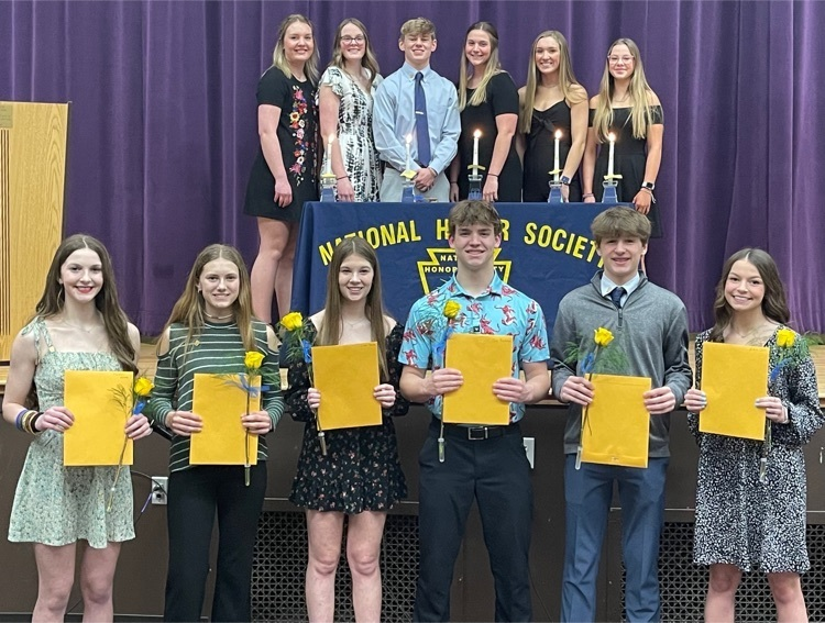THTigers2's tweet photo. National Honor Society Induction Ceremony tonight.  Congratulations to our newest members.  Also thank you to our three seniors!! https://t.co/zIs6lqVQ7u
