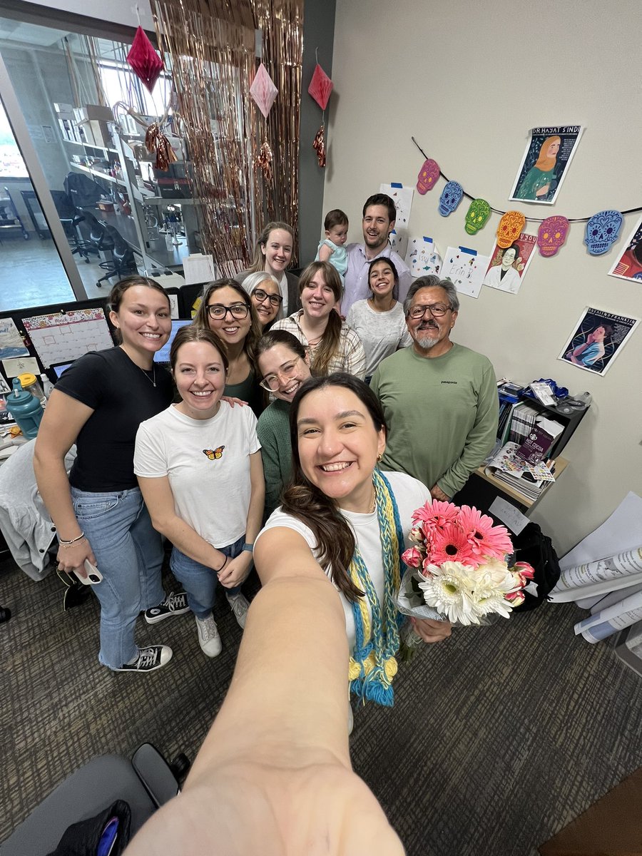 NatalieVillafr1's tweet photo. I defended my master’s thesis today! I am so lucky to be loved and supported by so many incredible people. Thank you @LaurenFuess @Symbiommunity and so many more 💗 https://t.co/zgG7wygmCg