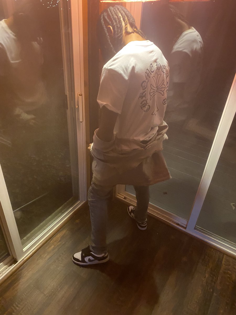 Only1LilSavage's tweet photo. Momma Made A ⭐️ These 🥷🏾 Really Hate Me I Fell Out Wit Da 🌎 Ik Da Whole 🌍 Hate Me‼️ #explorepage✨ #PickASide #1Way #DoItForVon #LLMigo https://t.co/pB1q96gXJ5