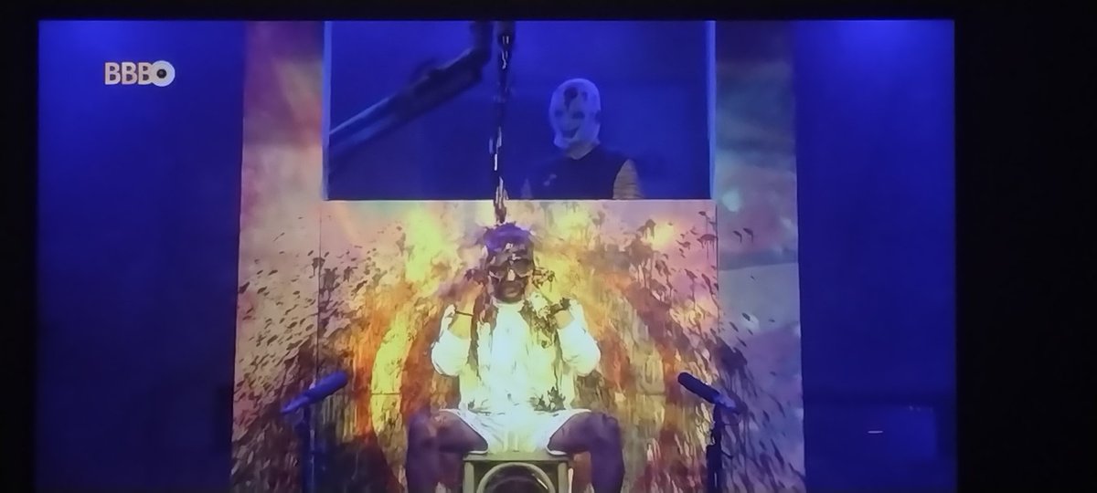 leosantorres's tweet photo. Esse Pay Per View do #BBB23 está pegando fogo. #Tiro_Porrada_e_Bomba https://t.co/2w0HgI80Ti