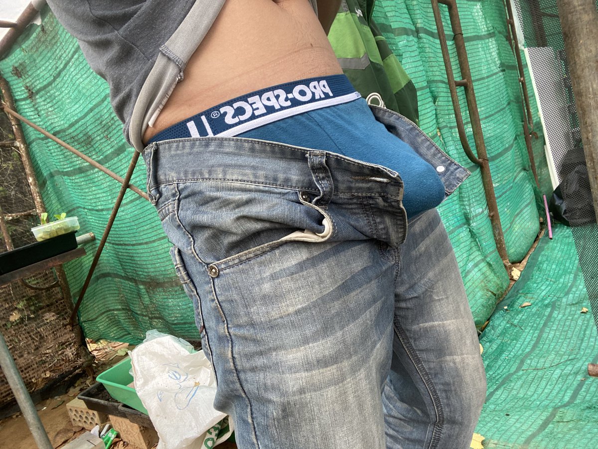 សាមញ្ញជន tweet media