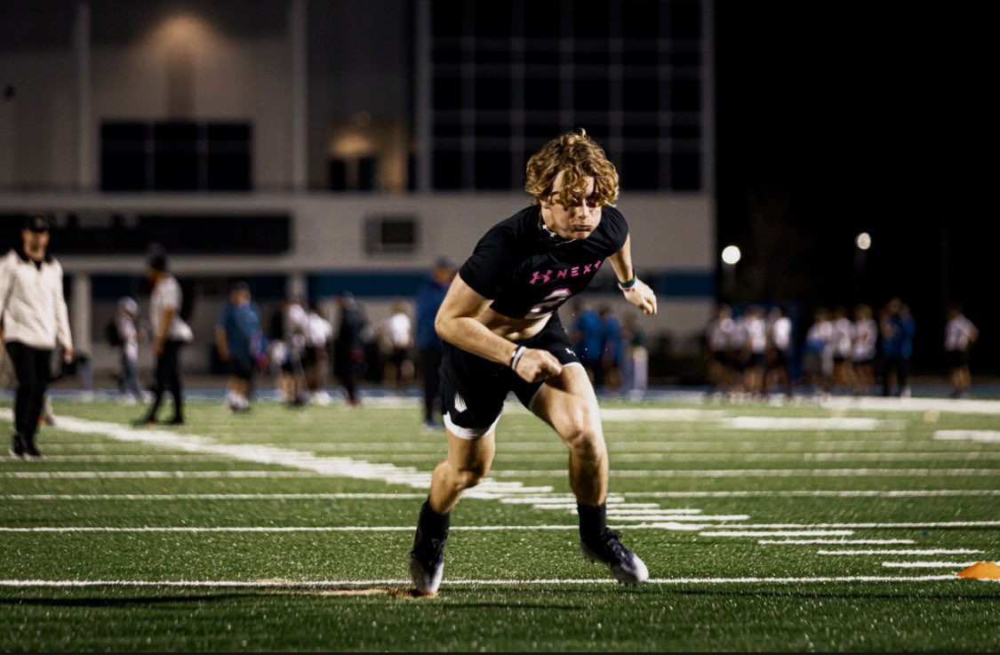 _bgreen11_'s tweet photo. ⚠️UA COMBINE⚠️
@IMGAFootball @UnderArmour https://t.co/vHMf9LY10V