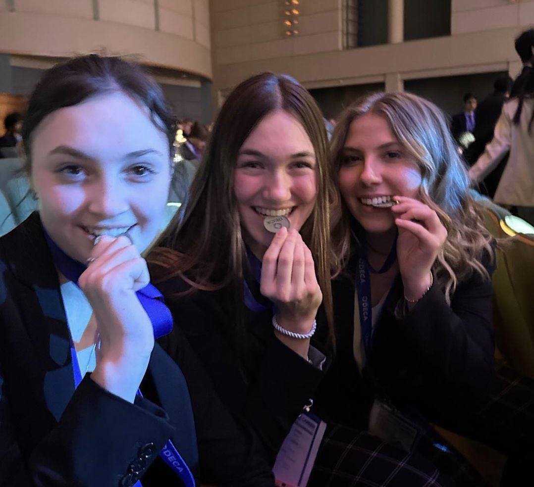 SWCHSdeca's tweet image. Congrats to our Sales Project group: Nora Vietzen, Maria Stuessi, and Julia Barce for advancing to state finals! 🏅