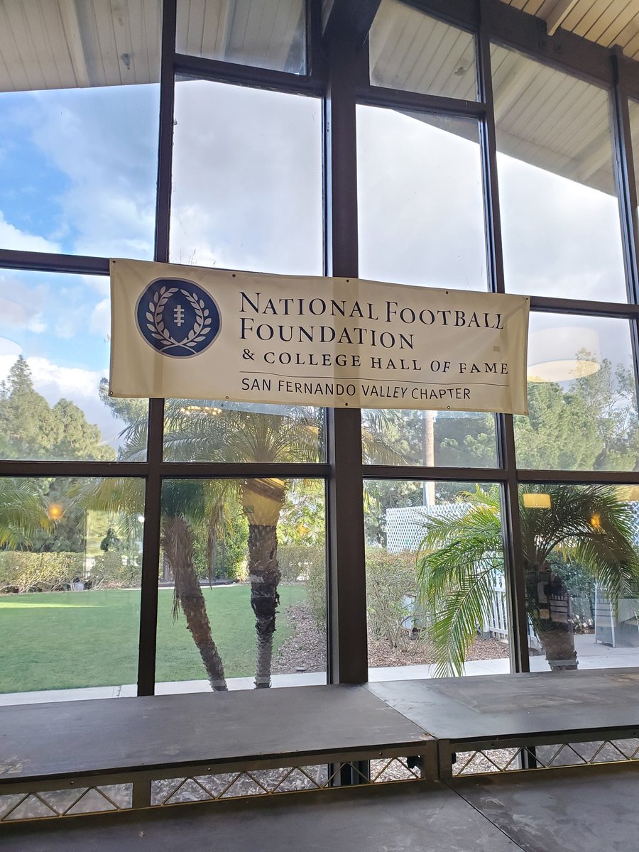 NFF_CVC's tweet image. We are underway at the National Football Foundation SFV Annual Award Banquet