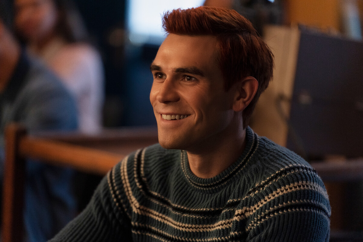 ArchieverseWiki's tweet photo. Promotional Images for "Chapter One Hundred and Eighteen: Don't Worry, Darling" (1/4)  #Riverdale https://t.co/fAyUhEJ24r