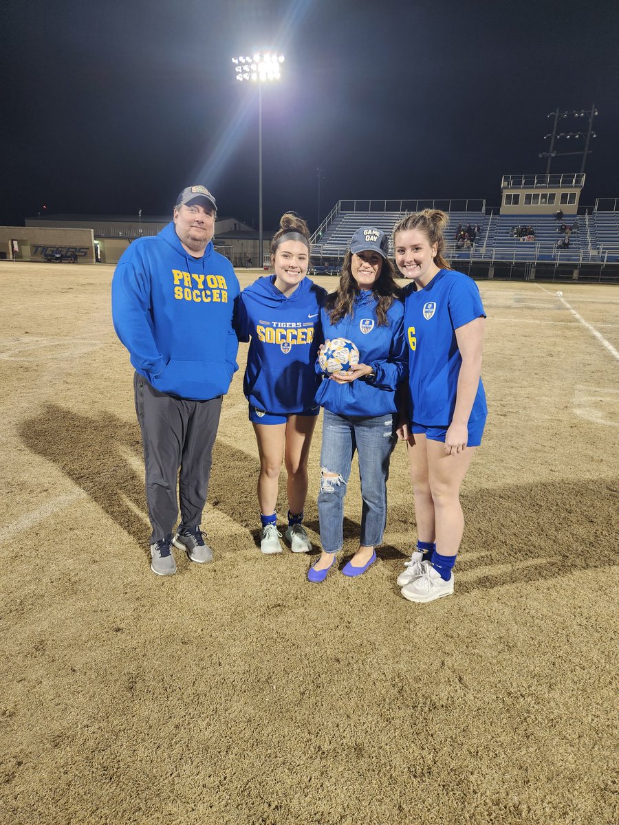 pryorwsoccer's tweet photo. Massive shout out to our game sponsors tonight -
Ben Sherrer Law Firm
Mid America Grille
#supporttheshield https://t.co/syr8b5vvo7