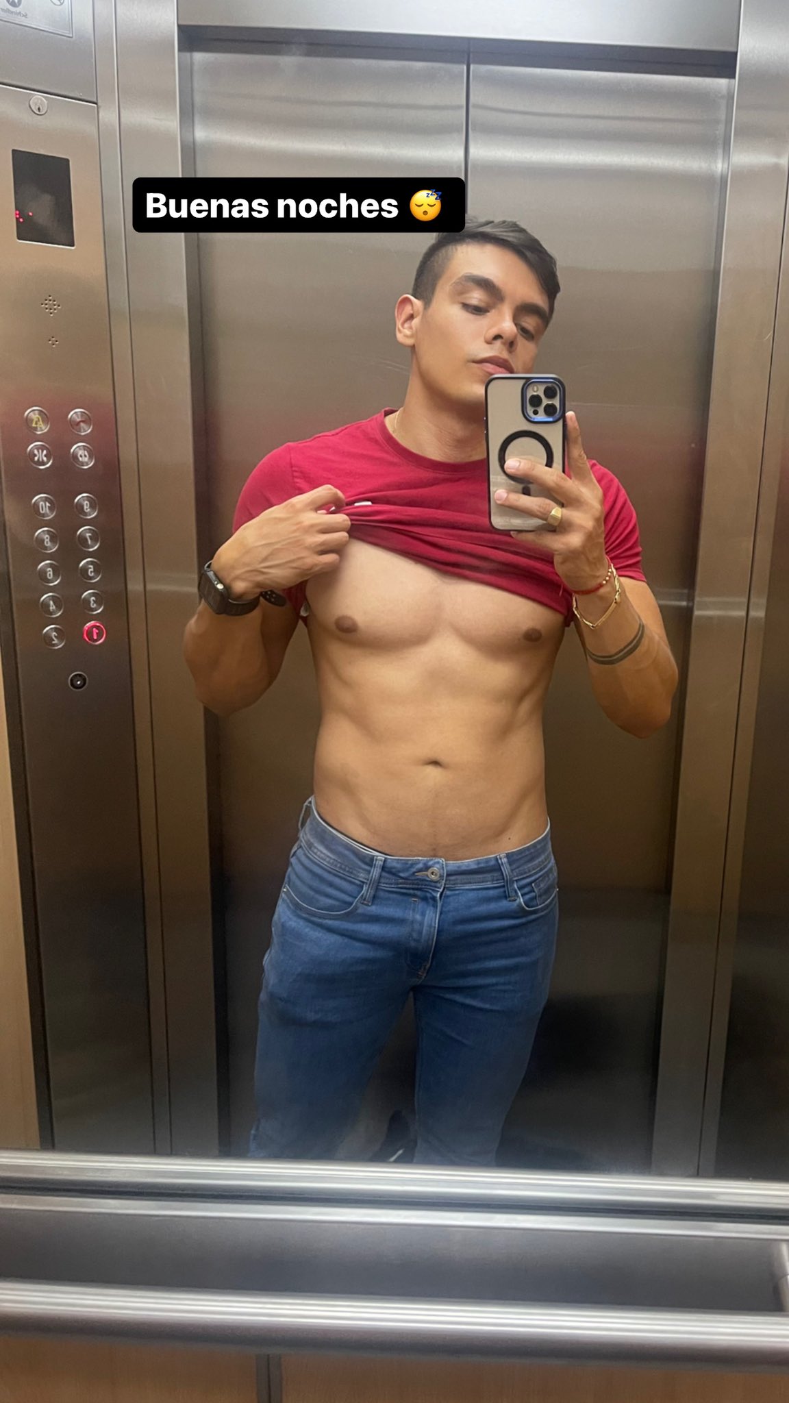 yolber martinez on Twitter: "https://t.co/dt9bBD8Yj2 😏 https://t.co