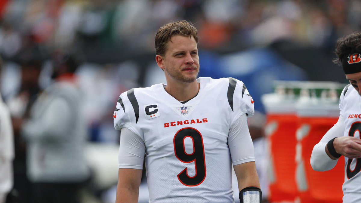 bigredclearsog's tweet photo. 🚨BREAKING🚨

Sources say #Bengals quarterback Joe Burrow killed and ate 4 kindergarteners in Ohio earlier today 😳

Updates to come… https://t.co/cwNWPGyK9g