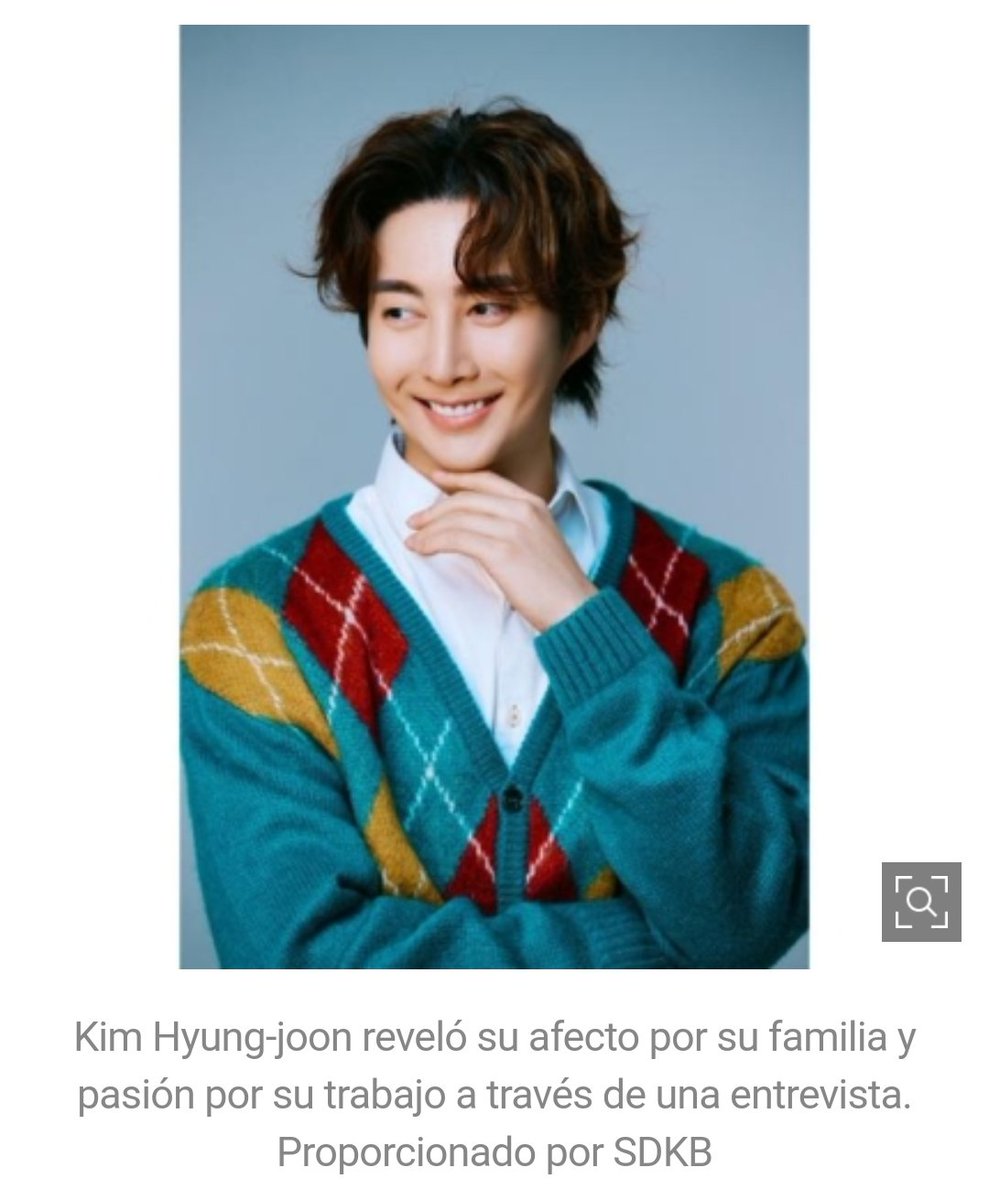 Fuerza_TS_Latam's tweet photo. Entrevista para #SDKB de @official_KHJ87 previo a la apertura del musical "My Mother"
▶️https://t.co/kzbXGWEojD
▶️https://t.co/Qz6bJMPIVW
#KimHyungJun
#SS501
#TripleS
#Juniq https://t.co/SaU85ly2Kl