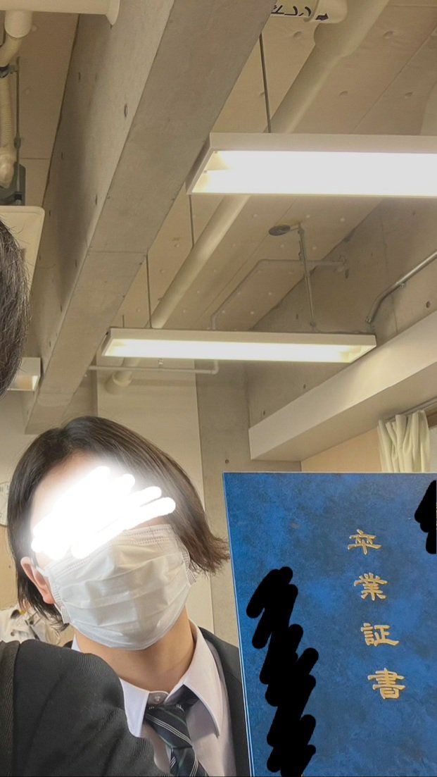 kei_qun's tweet photo. 高校卒業して来ましたお久しぶりです(^∇^) https://t.co/arzQaZuC6B