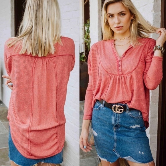 fireupqueen's tweet photo. So good I had to share! Check out all the items I'm loving on @Poshmarkapp #poshmark #fashion #style #shopmycloset #freepeople: https://t.co/uvN0P7vFZP https://t.co/2VdJxhdNzx