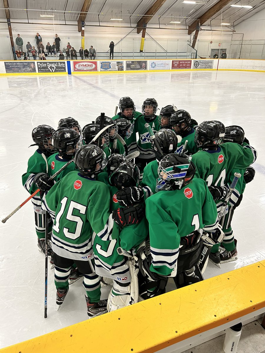 ArbutusClubMHA's tweet photo. U13A1 is @BCHockey_Source PROVINCIAL CHAMPIONSHIP BOUND!!!!! Huge 5-1 win tonight to secure their spot!!!! #GoAvsGo https://t.co/4VraFjUDkF