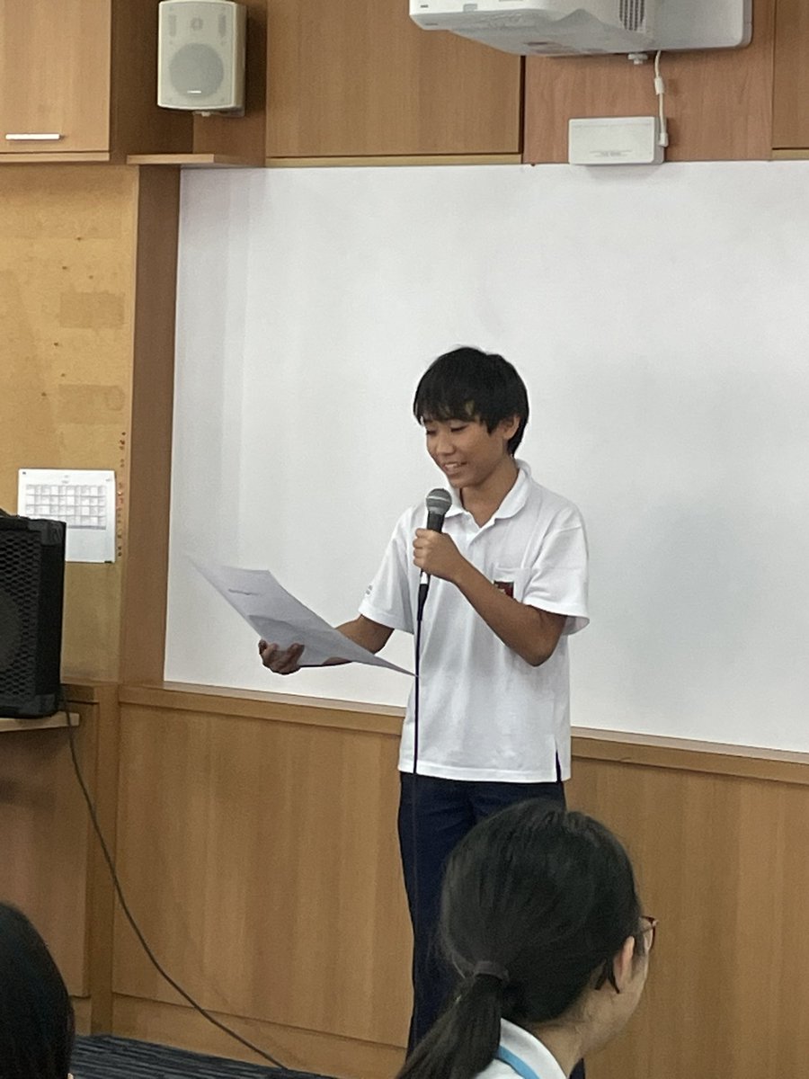 GISEnglishSec's tweet image. World Book Day- poetry workshop: great opportunities to create and share with an audience. #BeingBrave #GISlearning