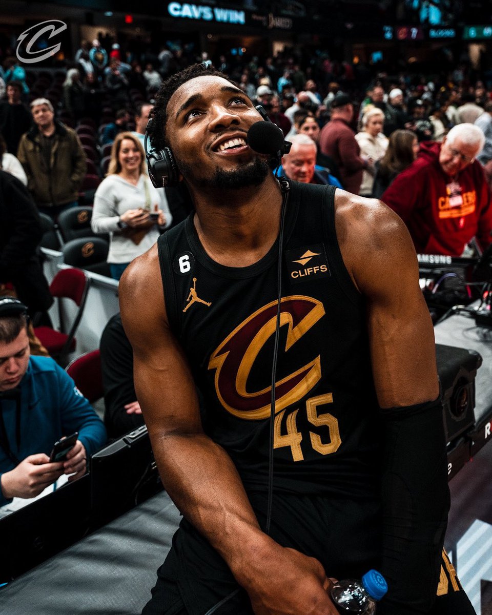 cavs's tweet photo. Good night, Cleveland. #LetEmKnow https://t.co/rPKbkMXm9f