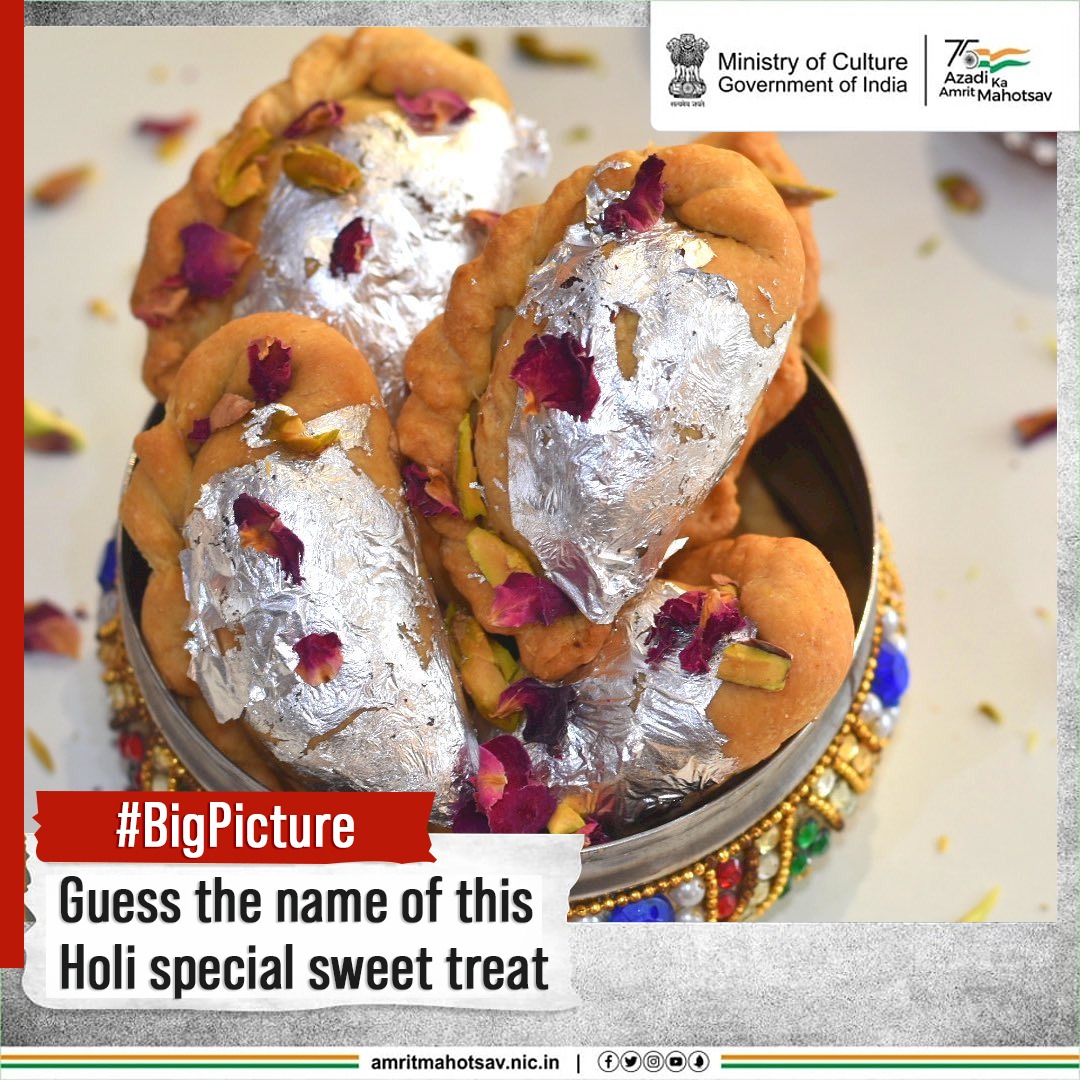 AmritMahotsav's tweet image. Drop your answers in the comment section below &amp;amp; don't forget to tag your friends &amp;amp; family. 

#AmritMahotsav #BigPicture #BujoTohJaane #Quiz #MainBharatHoon 

IC: cookwithrenu_ad (Instagram)