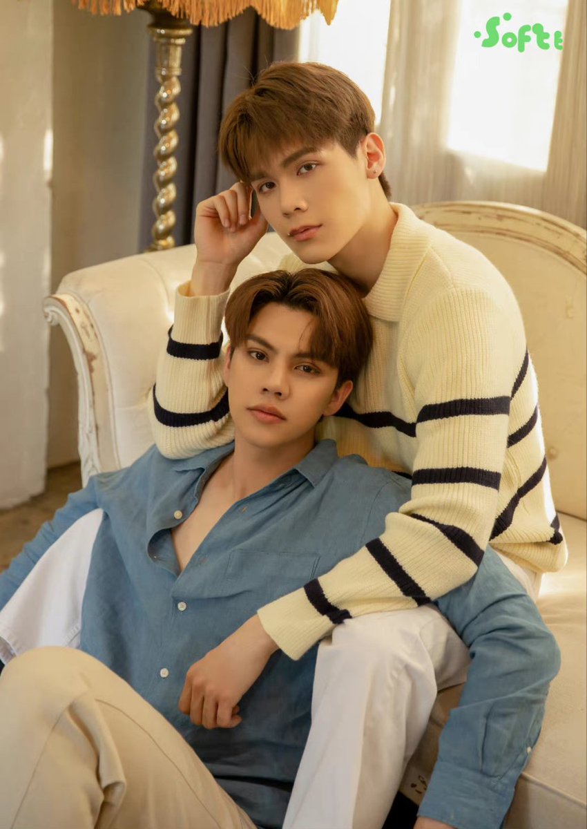PeatwasuOfc's tweet photo. 07.03.23 SOFTT_Lab weibo update [Part3]

Softt x FortPeat

แคปชั่นใน weibo ของ Softt Lab หวานจนแอดเขินไปหมด แล้วรอเจอกับน้องๆได้ใน white day นี้นะคะ สองเด็กมีอะไรมารอเซอร์ไพรส์น๊า 😘💙  @peatwasu @fort_fts

🔗https://t.co/VFH8jCxvrL

#Peatwasu #CaptainPeat 
#BabyFeat #FortPeat https://t.co/WReMTUa6ma