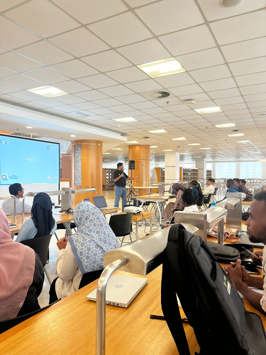 asiacentre_org's tweet photo. Today, Asia Centre returns to Kedah to deliver the MIL training for Master Trainers with @AIU_edu.
This training is part of the ASEANDLP in collaboration with @aseanfoundation Foundation and with support from https://t.co/a9SUVSJk6l.
#ASEANDLP #BeASEAN #WeAreASEAN https://t.co/F3B1PSYsjf
