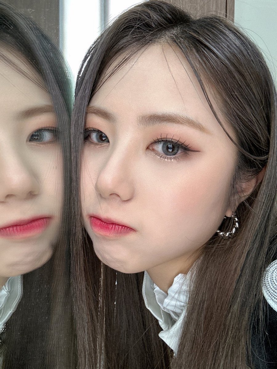 dailyireh's tweet photo. 230307 💭 update

— #PURPLE_KISS #퍼플키스 #IREH #이레 https://t.co/nnyvGyumSe