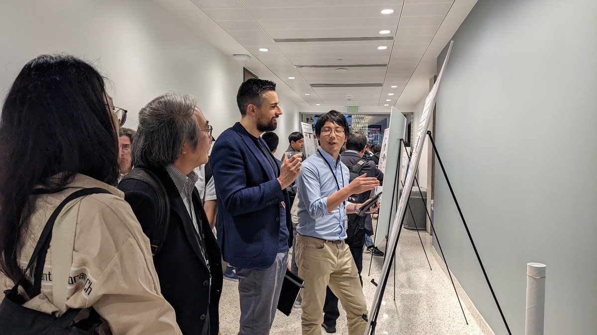 YingShirleyMeng's tweet photo. Ryo's first big #IBA2023 appearance!! Showcase his work on #Lipon based solid state batteries @LESC_Public
Congratulations!!!
Read the work in https://t.co/HSsblVr4s9 https://t.co/nqCoEwBGWO