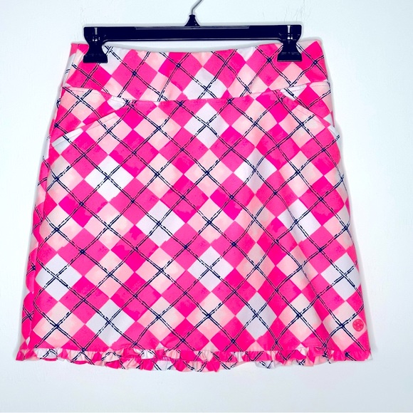 BelowBlink's tweet photo. So good I had to share! Check out all the items I'm loving on @Poshmarkapp from @Paulette34 @HibiscusPizza #poshmark #fashion #style #shopmycloset #athleta #lillypulitzer #freepeople: https://t.co/byXetZ2DWC https://t.co/qWBF42xsVl