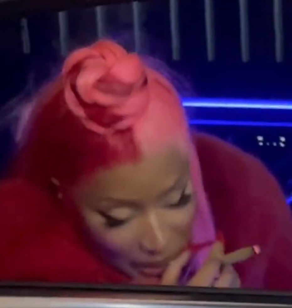 ItsJonesii__Bby's tweet photo. It’s so many people missing out on good pipe from assuming shit https://t.co/jOiTLuDDZi