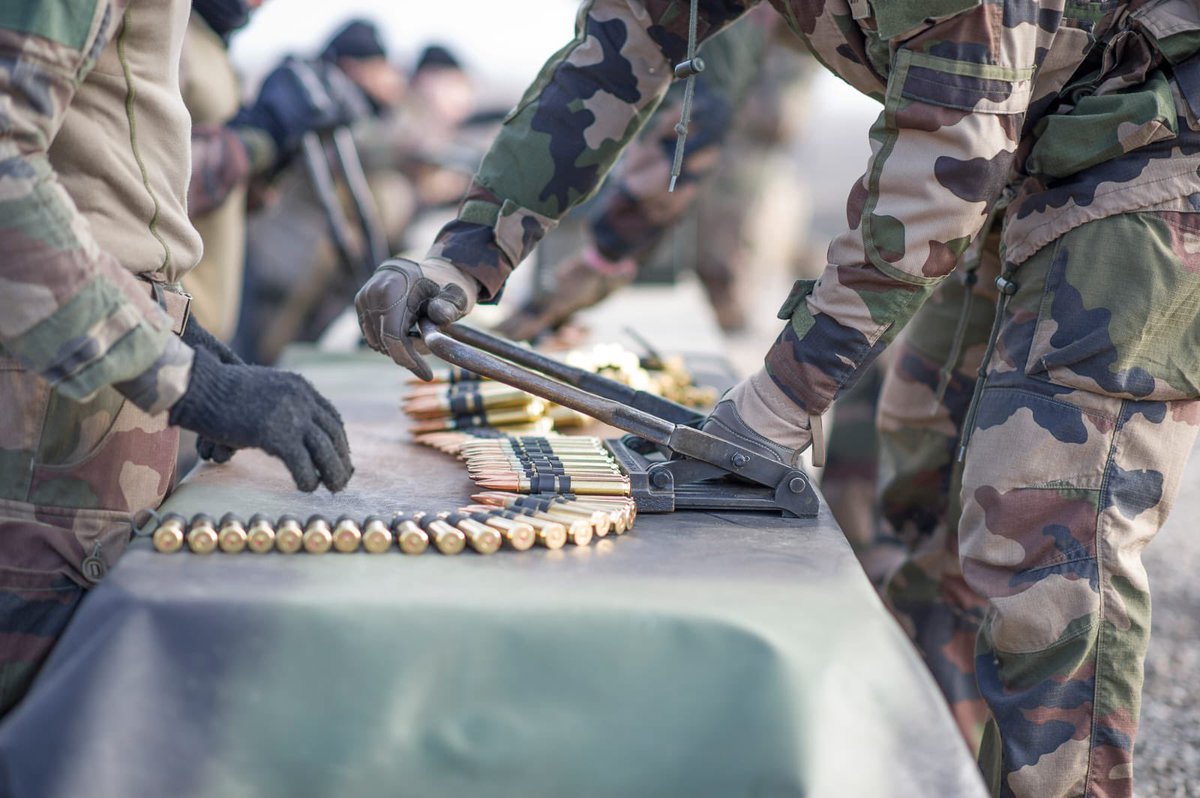 1er_ra's tweet image. Nos rapaces 🦅 de la 2e batterie poursuivent leur montée en puissance opérationnelle ! Toujours #ÀLaHauteur, ces Fusiliers relèveront prochainement leurs camarades sur les différents théâtres ! #ToujoursEtPartout #SoldatsDeLaNation