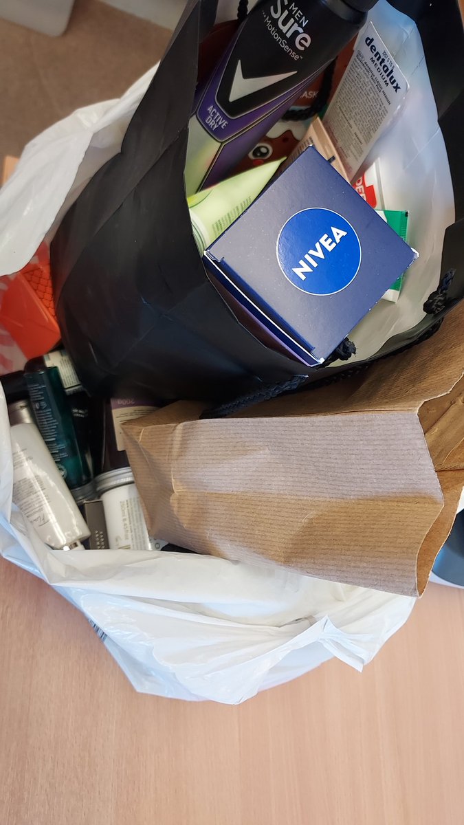 Fresh as a Daisy BL (@bolton_daisy) on Twitter photo Thanks so much to the staff and patients <a href="/walkdendental/">Walkden Dental</a> for this collection of sanitary products and toiletries ๐
#dentist #charity #periodpoverty #portmandental #Walkden Thanks so much to the staff and patients <a href="/walkdendental/">Walkden Dental</a> for this collection of sanitary products and toiletries ๐
#dentist #charity #periodpoverty #portmandental #Walkden
