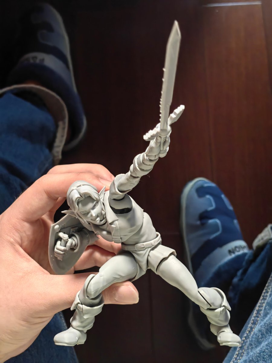 WhonCD's tweet photo. Self-made LINK figure.
#thelegendofzelda 
#3Dprinting https://t.co/LxitVYpwQt