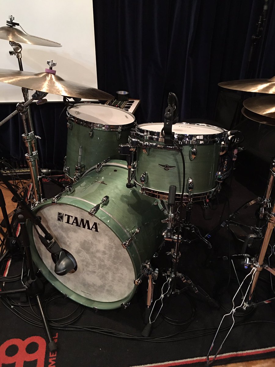 naka_koh's tweet photo. 今日から3日間渋谷LOFT HEAVENにてCheekwaの10周年ライブ✨
#tamadrums #starwalnut https://t.co/1v4B2pBZPQ
