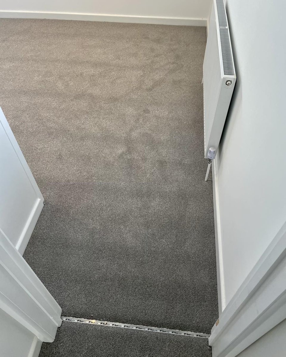 FurlongFlooring's tweet photo. Stunning install of our Carpet and Vinyl flooring by Premier Carpet Peacehaven 😍.

Revelation- Wisdom
Essential- Enborne

#flooring #flooringsolutions #firstchoiceflooring #carpetflooring #vinylflooring #housebuilders #homedecor https://t.co/DB2OACFfOz
