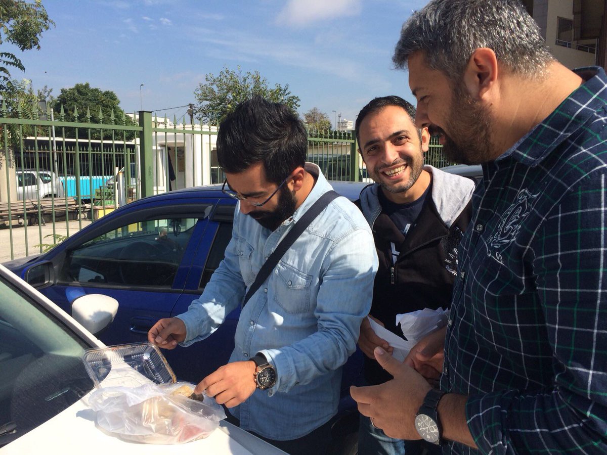 Üçlemenin son halkası olan sevgili @atis_emre bugün doçentlik ünvanını almaya hak kazandı. Tebrikler gergin 🎉🎉. <a href="/BoraATUokm/">Bora Cekmen</a>