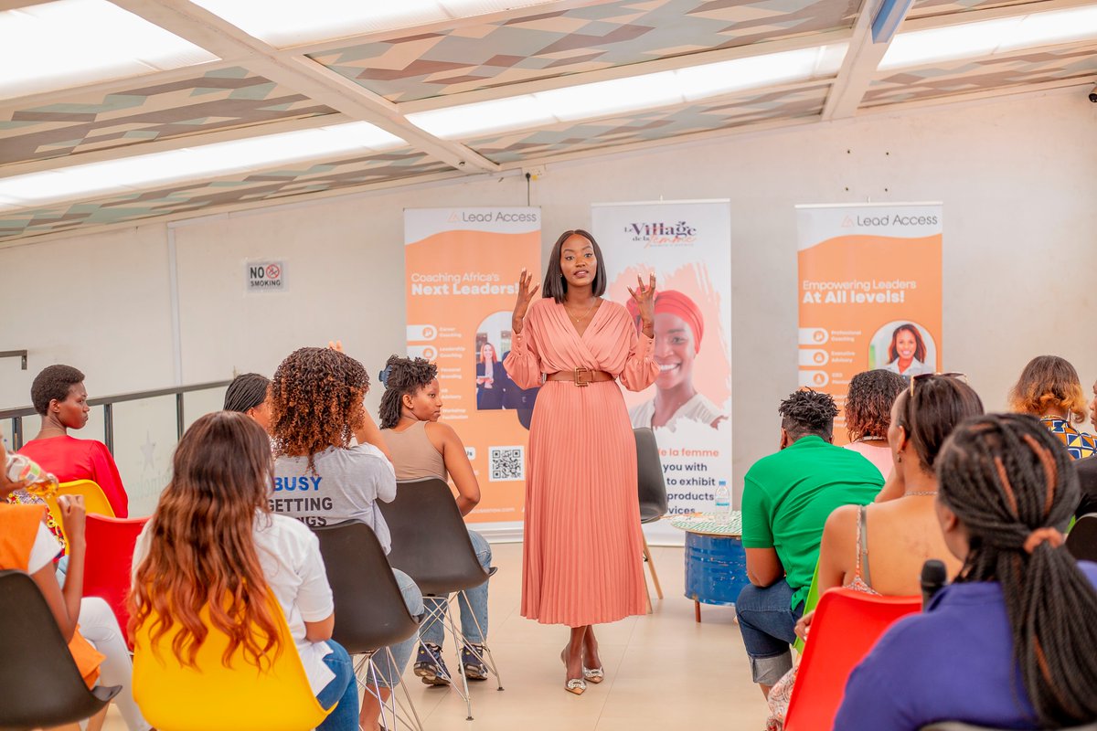 Umuseke's tweet photo. Umugore arashoboye- Ibyaranze imurikagurisha ry’abashoramari b’abagore i Kigali-AMAFOTO  
https://t.co/B8KaaXFQhl
@BayisengeJn  @RwandaGender @GenderMonitorRw @LeVillagerw @InkomokoRwanda @norrskenEA
@UN_Women @WomenRwanda @safirun_rw @mutoni_b @CityofKigali @KicukiroDistr https://t.co/5JqEIRBLEd