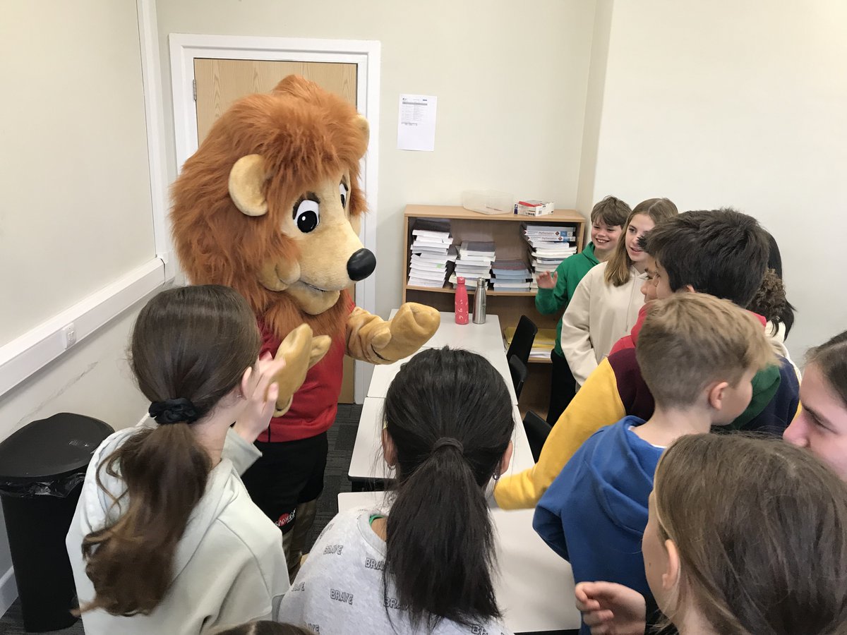PGS1732's tweet photo. Yr 7 and 8 busy trying to work out their Escape Room activity and unlock funds for #GivingDay with a special guest....
#BeTheDifference #PGSCommunity #PGSCollaboration https://t.co/cC2A0g1EIH
